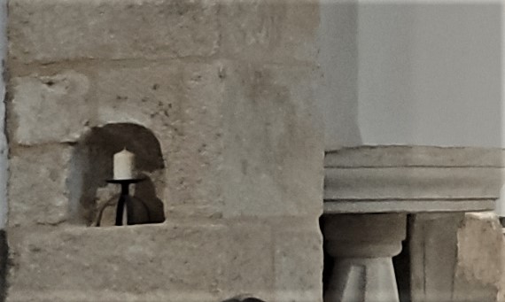 Hornacina en el Arco de Gloria